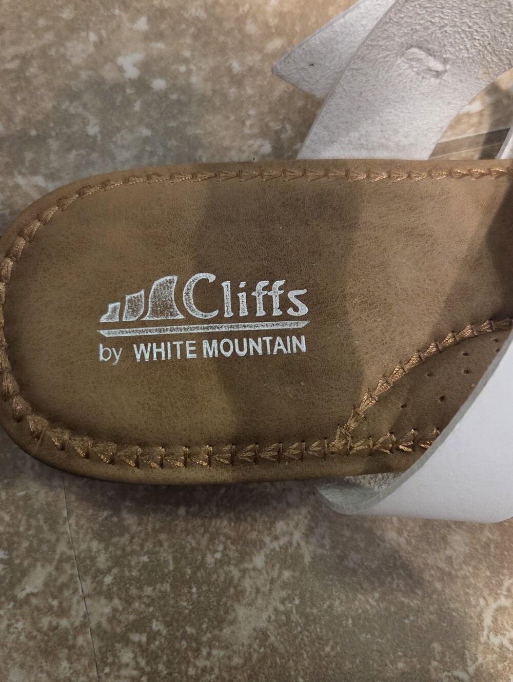WHITE MOUNTAIN Cliff Women's White Fenix Strappy Slip-On Comfort Sandal Sz 10 - Picture 5 of 6